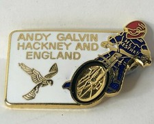 1984-90 Andy Galvin Hackney & England Speedway Enamel Badge 37 x 26 mm Reeves
