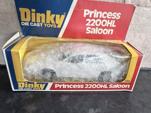 Dinky 123 leyland princess - 123,