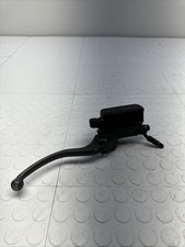 RIGHT CLUTCH PUMP AND LEVER