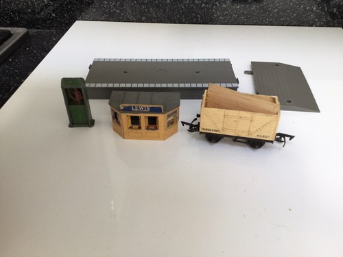 Misc gauge train items - gauge,