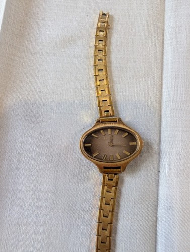 Vintage ladies tissot watch - tissot,