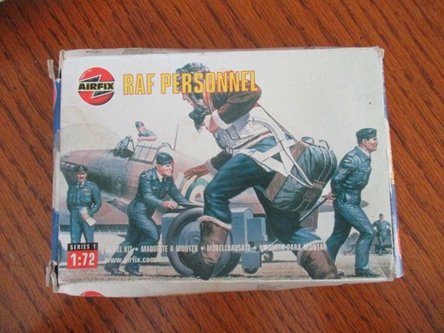 Airfix 01747 raf personnel - airfix,