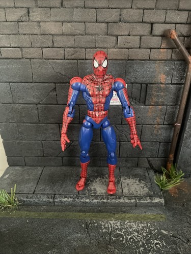 Marvel legends spider man - marvel,