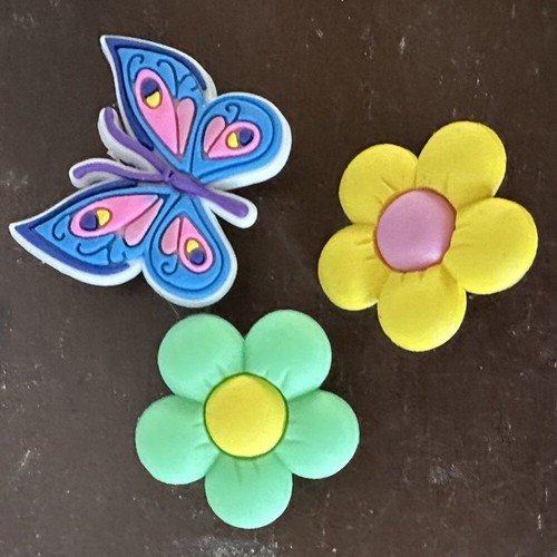 Blue butterfly pale green - blue,