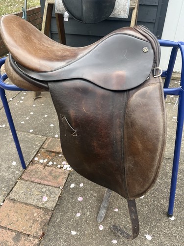Brown dressage saddle - brown, leather