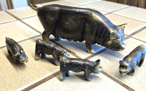 Brass pigs group lot - brass,