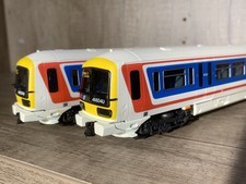 Hornby R2001 OO Gauge Class