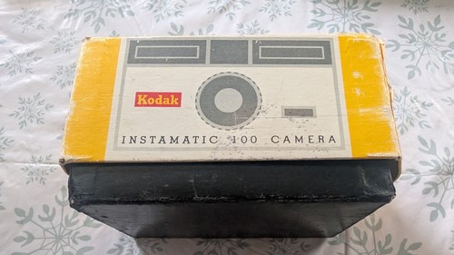 Vintage kodak instamatic 104 - vintage,