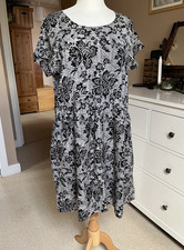 SALE Masai Dress M Black Taupe