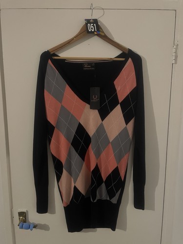 Fred perry amy winehouse pink - winehouse,