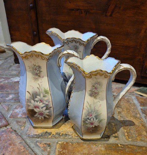 Antique 1911 1912 trio - 1911–1912, royal