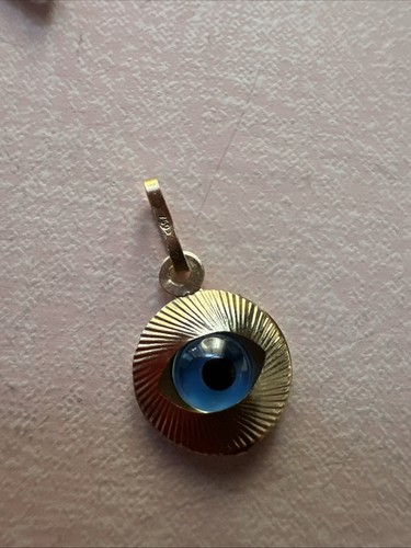 18ct evil eye pendant - 18ct,