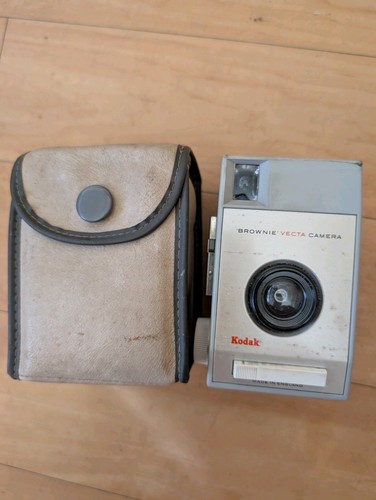 Box brownie camera with - camera, case