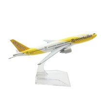 1/400 16cm Singapore B777