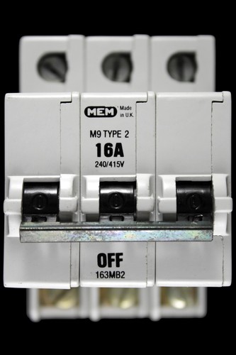 Mem amp type m9 triple - type, 2