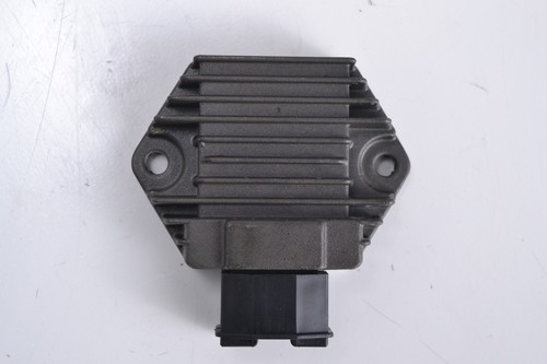 Voltage regulator rectifier