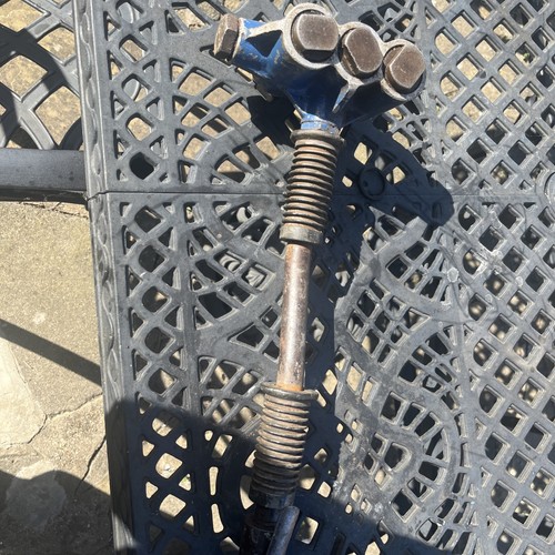Pneumatic triple head - triple,
