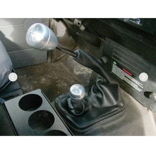 Land rover defender - rover, gear