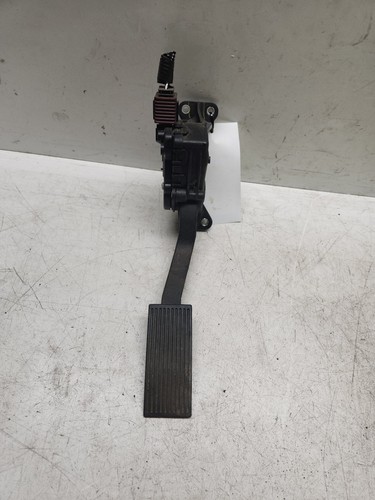 Nissan navara d23 accelerator - navara,