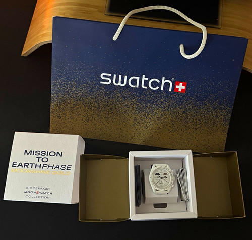 Swatch mission earthphase - swatch, to
