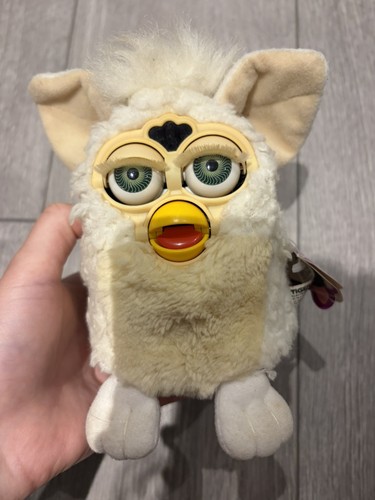 Vintage 1999 furby lamb model - lamb,