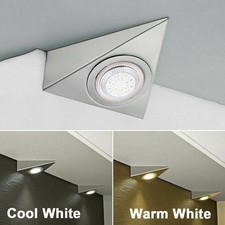 Mains Triangle LED Kitchen