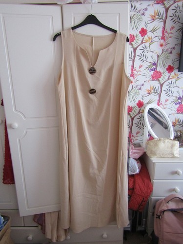 Bnwot ladies dress - bnwot,
