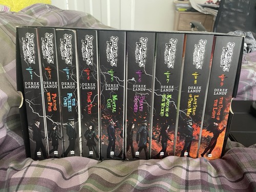 Skulduggery pleasant series - pleasant,
