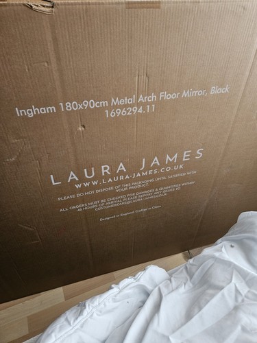 Laura james ingham - laura, 180x90cm