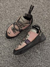 Boreal Lyna Rock Climbing