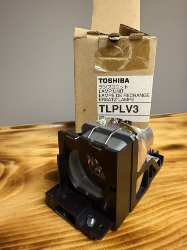 Toshiba tlplv3 projector lamp - tlplv3,