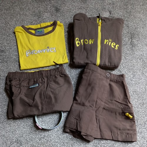 Inch girlguiding brownie - inch,