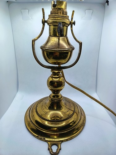 Lovely vintage brass ships - lovely,