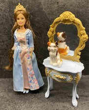 Barbie Mini Kingdom Princess