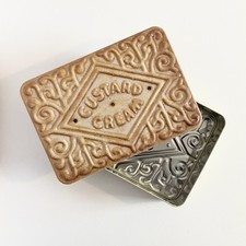Novelty Custard Cream Embossed