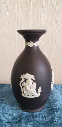Wedgwood black jasperware - wedgwood,