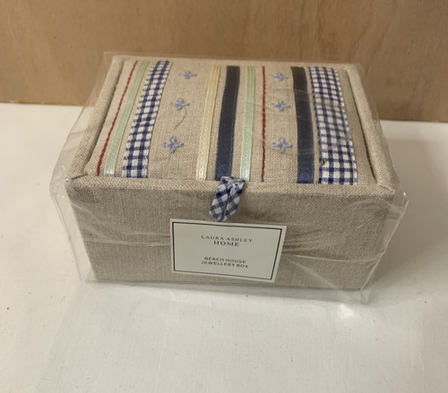 Laura ashley home - laura,