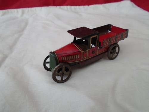 Tinplate penny toy - rico, paya