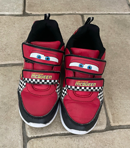 Disney cars lightning mcqueen - cars,