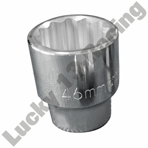 Rear wheel nut socket tool
