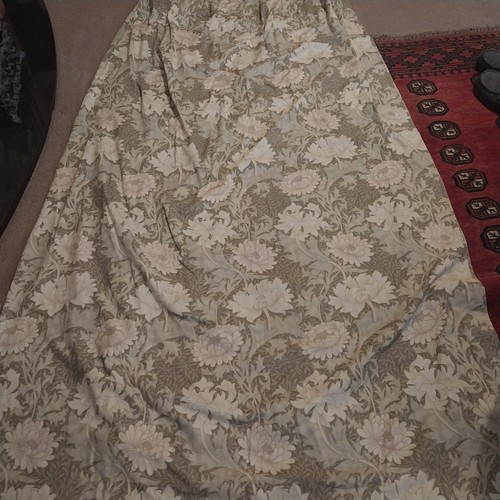Long pale green floral - 2x,