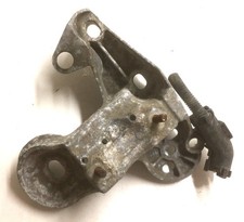 AUDI A4 2006 MK3 (B7) RIGHT DRIVERS ENGINE MOUNT 2.0 TFSI 8E0199352F