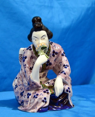 Rare aluminia faience figurine - rare,