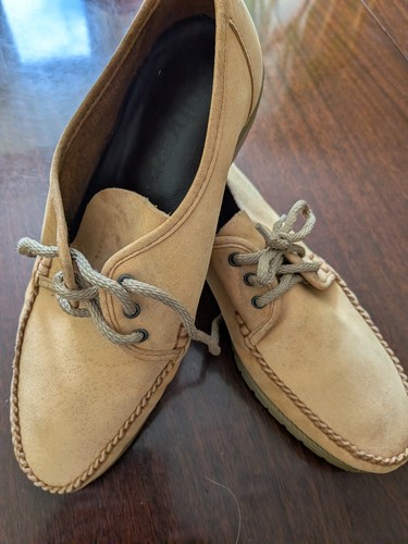 Dubarry light tan casual boat