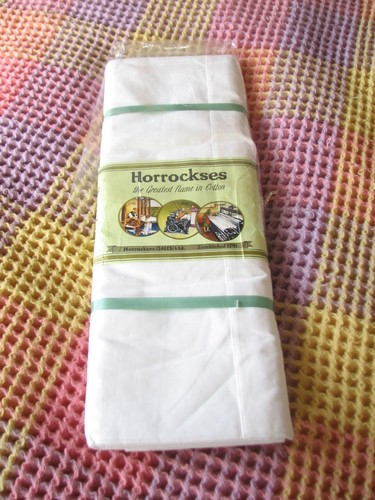 Vintage horrockses pair - vintage, white