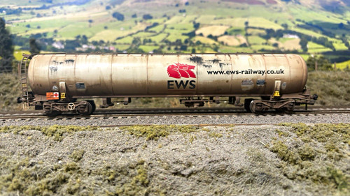Revolution trains gauge - trains, oo