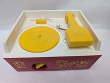 Fisher Price Mattel 2010 Music Box Record Player 5 Records Complete Working 