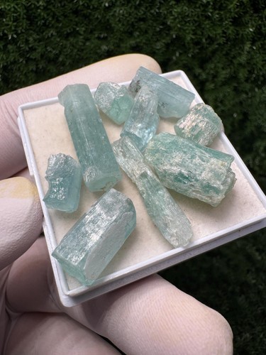 Lovely aquamarine lot 10 - -,