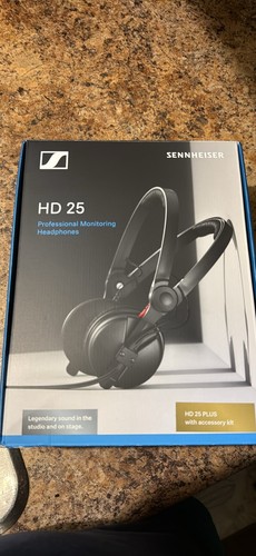 Sennheiser wired on ear - wired, on-ear