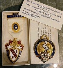 1979 London Steward Royal